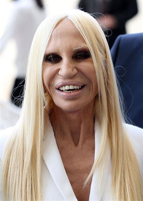 donatella versace suona la batteria|donatella versace today.